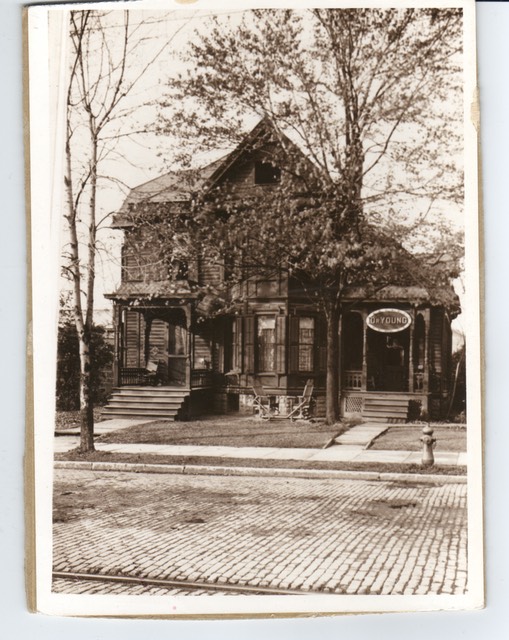 PIC 2