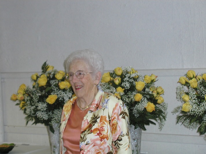 Aunt Lola 90 12.30.2002 03