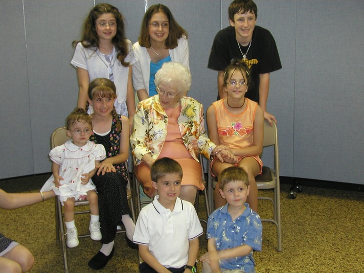 Aunt Lola 90 12.30.2002 100