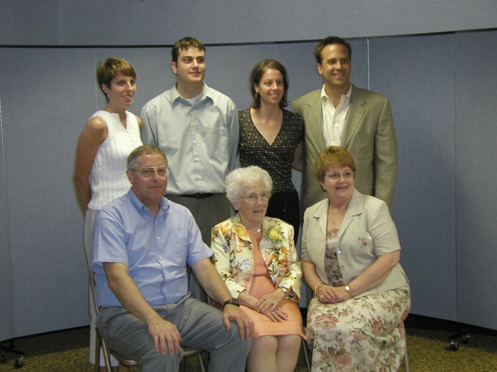 Aunt Lola 90 12.30.2002 108