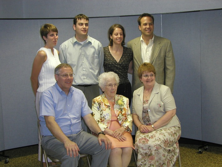 Aunt Lola 90 12.30.2002 109