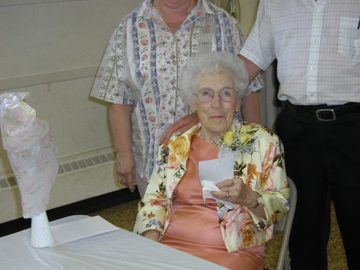 Aunt Lola 90 12.30.2002 14