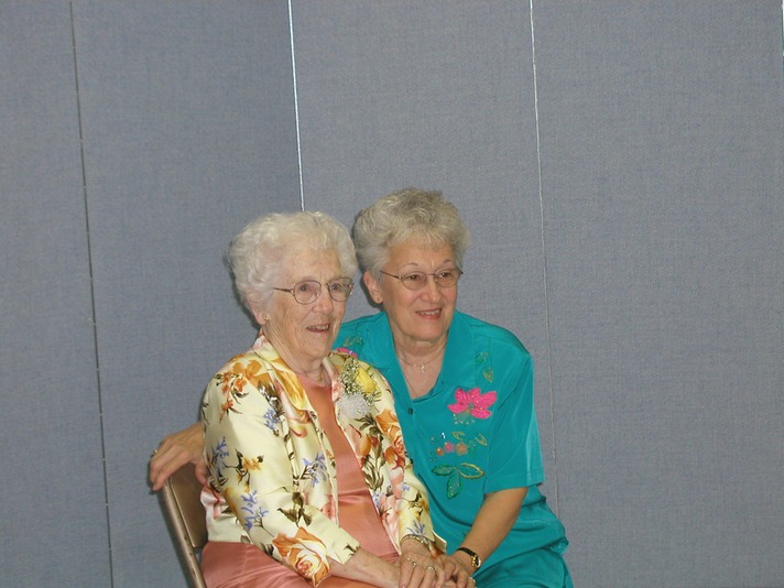 Aunt Lola 90 12.30.2002 151