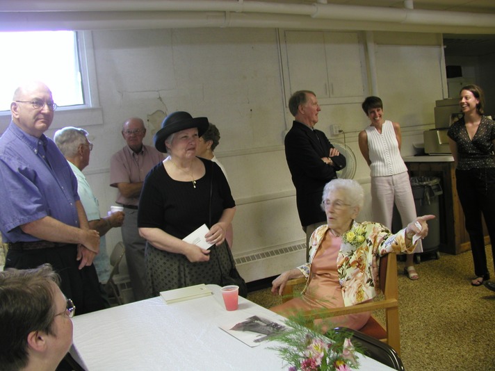 Aunt Lola 90 12.30.2002 27