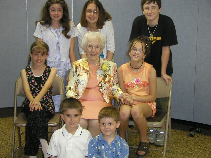 Aunt Lola 90 12.30.2002 99